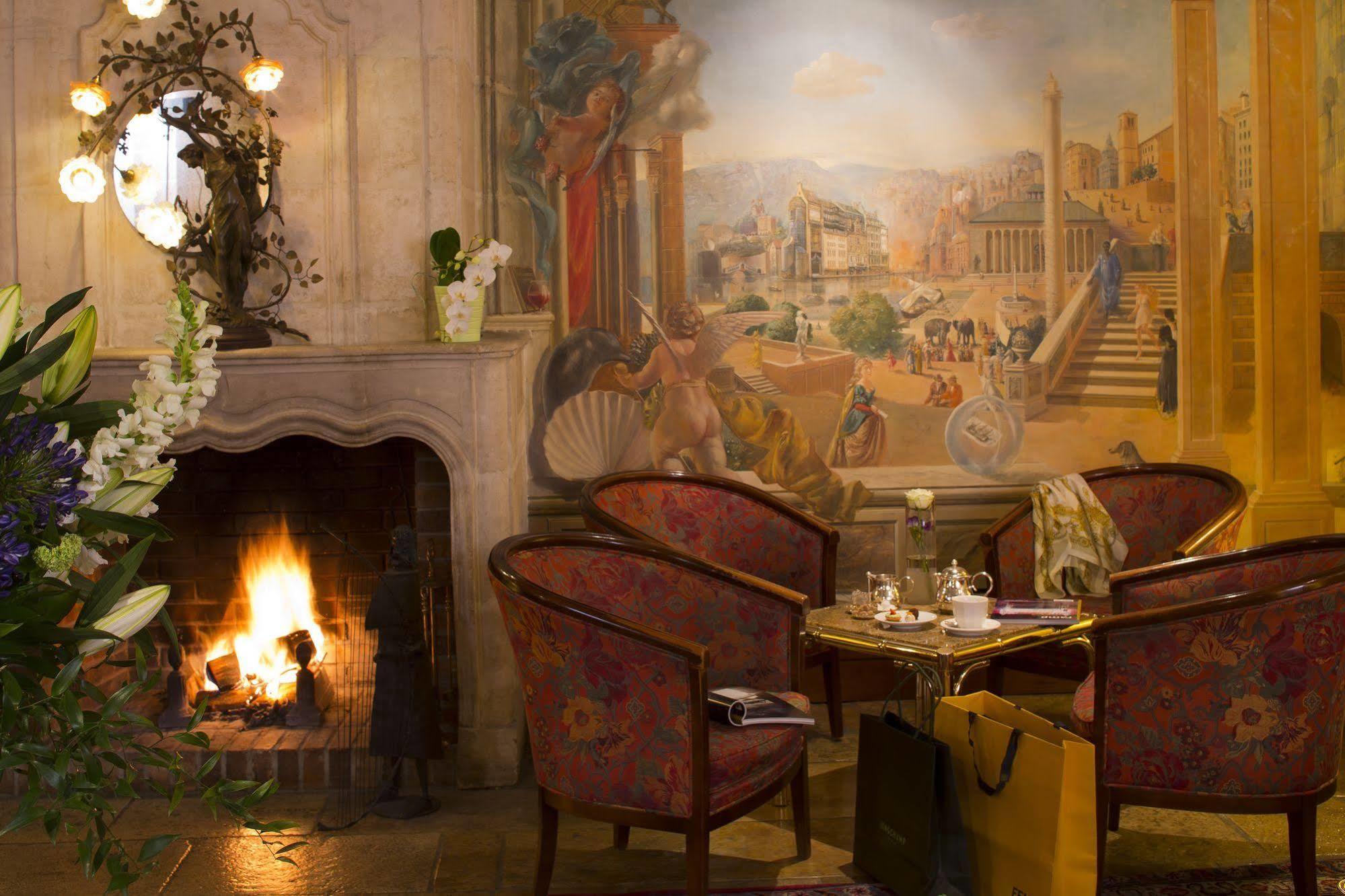 Hotel De La Cigogne Geneva Bagian luar foto The lobby